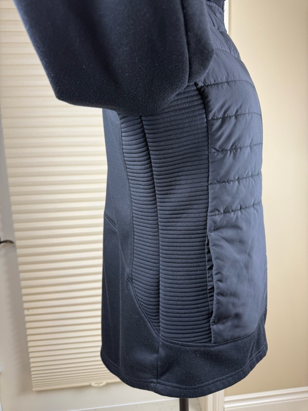 Tuff Athletics Primaloft Puffer Jacket Womens M Lightweight Hooded Black - Picture 5 of 15